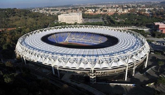 На Одещині чоловік захопив частину стадіону