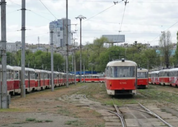 Кияни вимагають європейського рівня столичних доріг