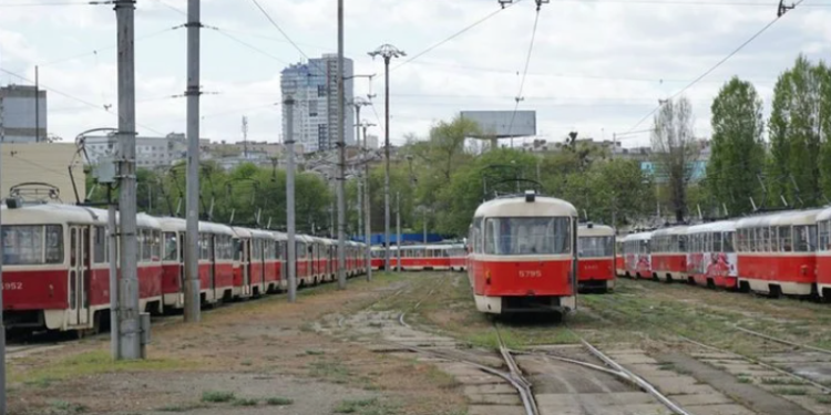 Кияни вимагають європейського рівня столичних доріг