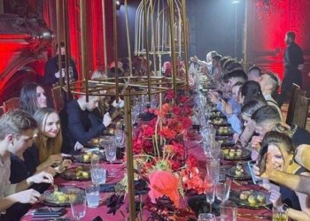 Через блогерську БДСМ-вечірку у День пам’яті жертв Голодоморів закрили львівський Будинок вчених (відео)