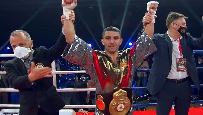 Український боксер уп’яте успішно захистив титул чемпіона світу