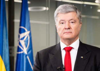 Порошенко дав поради Зеленському перед імовірним вторгненням російських військ