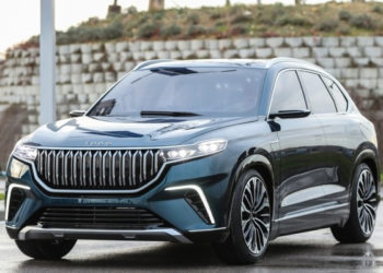 У Туреччині випробували перший власний електрокар (відео)