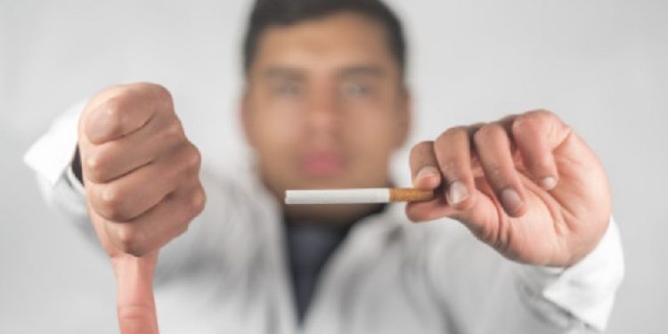 Нова Зеландія повністю заборонить продаж цигарок народженим після 2008 року