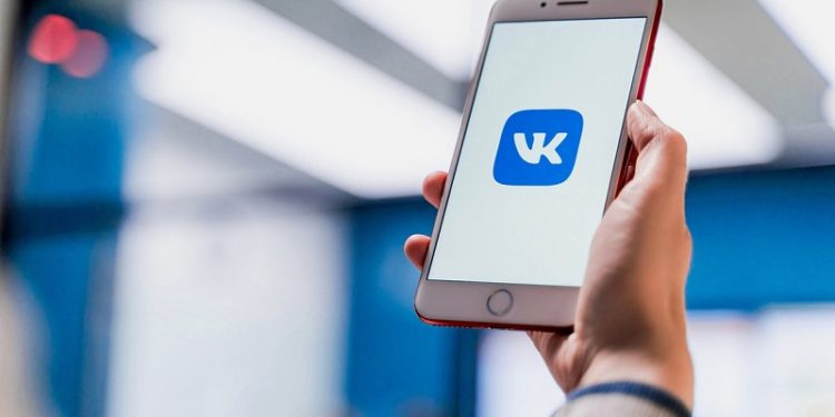 “Газпром” купив російські соцмережі “ВКонтакте” та “Одноклассники”