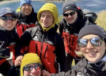 Експедиція українських альпіністів уперше підкорила найвищу гору Антарктиди (відео)