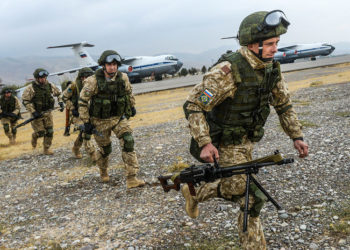 Російських десантників почали перекидати до кордону з Україною