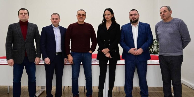 Лідери київського бізнесу заявили, що продовжують стабільну роботу та готові підтримувати обороноздатність країни