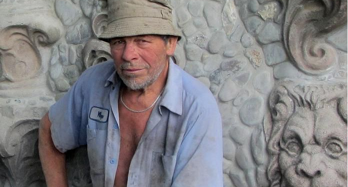 У Луцьку попрощалися з автором місцевого “будинку з химерами” Миколою Голованем