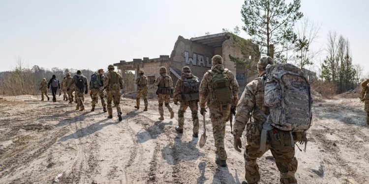 Зеленський підписав указ про призов резервістів (відео)