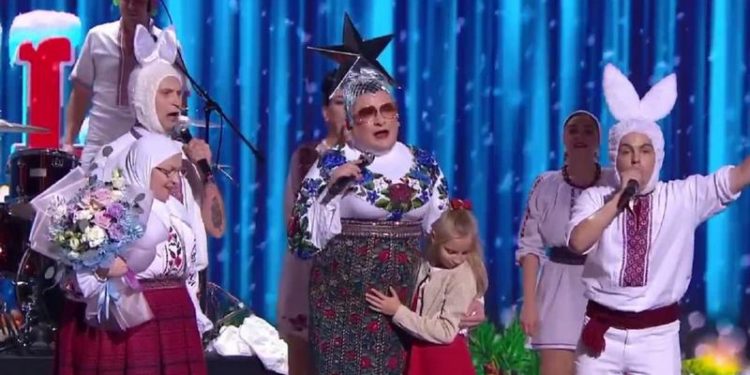 Російський телеведучий похвалив Данилка за пісню “Батько наш Бандера” (відео)