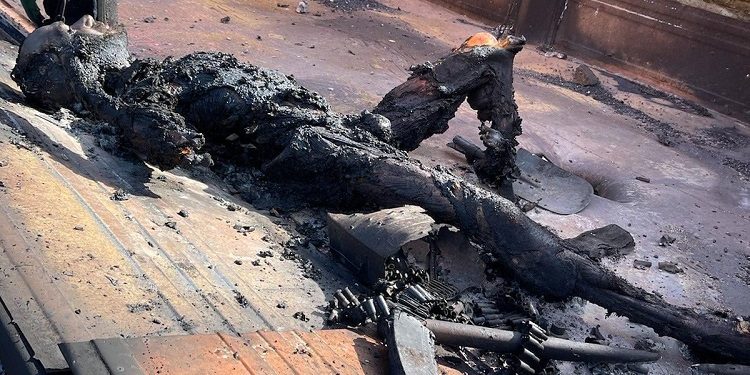 Львівські десантники знищили групу російських диверсантів на цивільних авто (фото 18+)