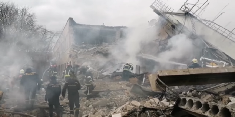 Окупанти повністю знищили аеропорт під Вінницею, є жертви (відео)