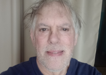 У Чернігові в черзі по хліб загинув американець Джиммі Хілл, який залишився в місті з хворою дружиною