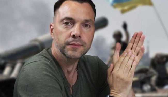 “Хто кого, умовно кажучи? Ми їх”, – Арестович про поточний результат війни