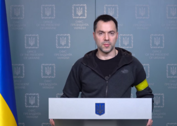 Ворог не може перемогти нас на полі бою і перейшов до сирійського варіанту війни, – Арестович