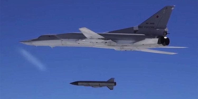 Для ракетного удару по Харкову окупанти задіяли стратегічний бомбардувальник