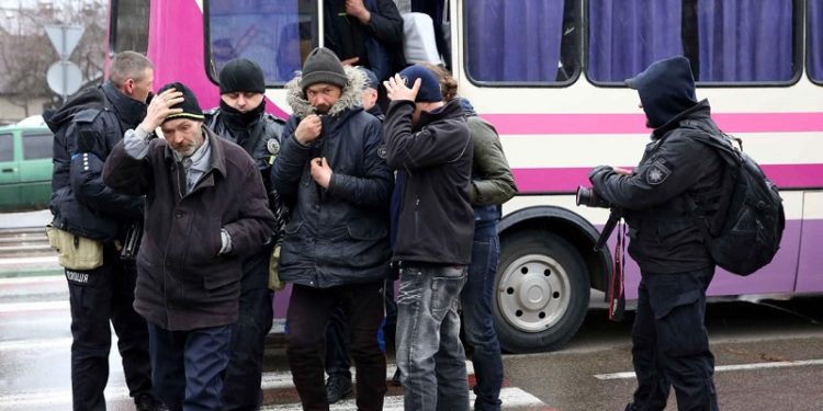 100 тис. мешканців Київщини вже вивезли з окупації, – поліція (фото, відео)