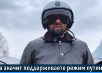 Український військовий льотчик записав відеозвернення до росіян (відео)