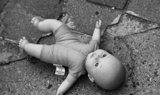 З початку війни окупанти РФ майже 840 українських дітей