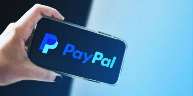 Клієнти PayPal пожертвували кілька мільйонів доларів на підтримку України