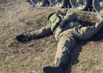 Ховати у братських могилах або знищувати тіла: Міноборони РФ дало розпорядження щодо загиблих в Україні російських військових