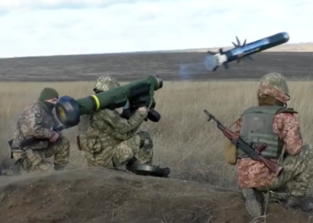 Яка американська зброя та техніка прямує до України (фото)