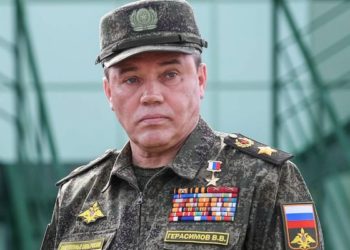 Начальник генштабу ЗС РФ Герасимов прибув в Україну, щоб особисто керувати наступом під Ізюмом