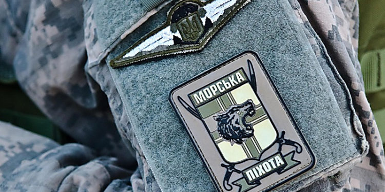 У Маріуполі морпіхи змогли вийти з оточення ворога і з’єднатися з “Азовом” – ЗМІ