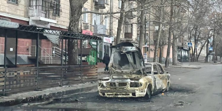 Окупанти обстріляли житлові квартали Миколаєва касетними снарядами: 5 загиблих, 15 – поранених