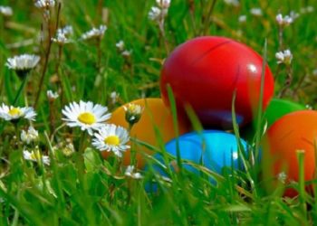 З дощем, але тепло: Укргідрометцентр дав прогноз на Великдень