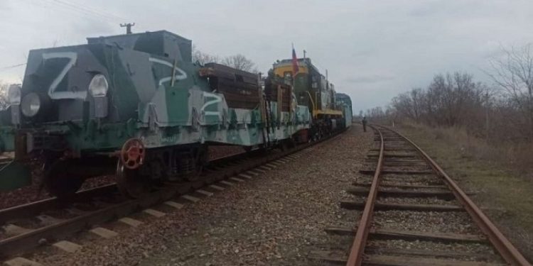 Під Мелітополем партизани з допомогою монетки пустили під укіс бронепотяг з окупованого рашистами Криму