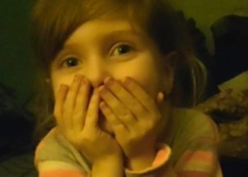 4-річну Алісу, які російські війська розлучили з матір’ю під час евакуації з Азовсталі, передали родичам