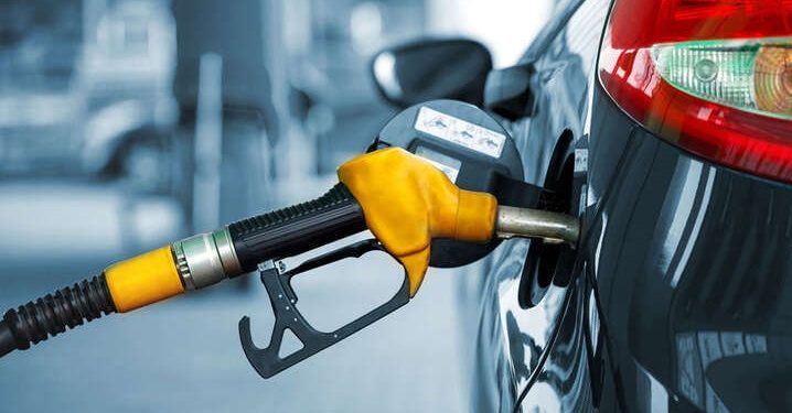 Українські АЗС законтрактували необхідний обсяг імпортного пального на травень