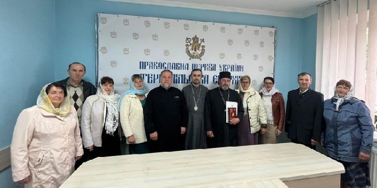 Від початку війни на Тернопільщині 12 парафій перейшли до ПЦУ, одна із них – зі священником (фото)