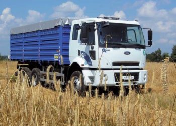 Росіяни вивозять з Херсонщини пшеницю та овочі у Крим