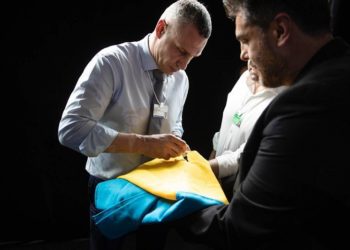 Кличко взяв участь у відкритті Всесвітнього економічного форуму в Давосі та зустрівся з українськими біженцями