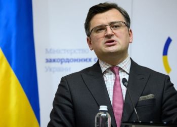 Україна сама вирішуватиме де і як закінчиться війна, – Кулеба