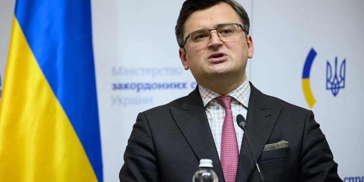 Україна сама вирішуватиме де і як закінчиться війна, – Кулеба