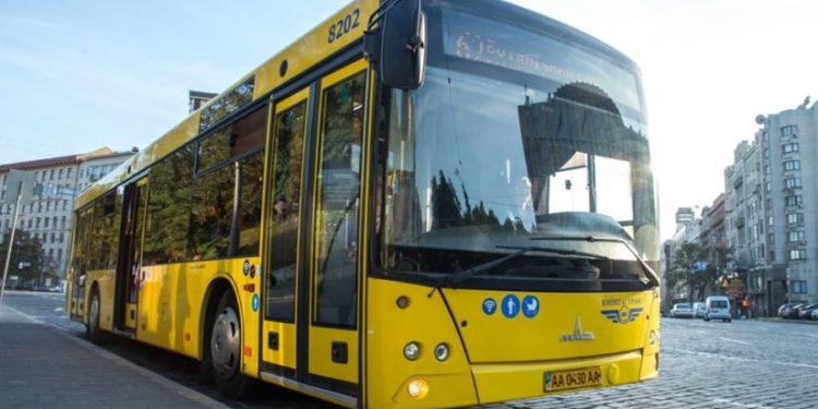 З 16 травня проїзд громадським транспортом Києва знову стає платним