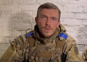 Командир полку «Азов» Денис Прокопенкао вийшов на зв’язок із сім’єю, – західні ЗМІ