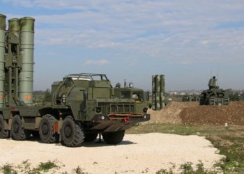 Російська ППО у Сирії із С-300 обстріляла бойові літаки Ізраїлю