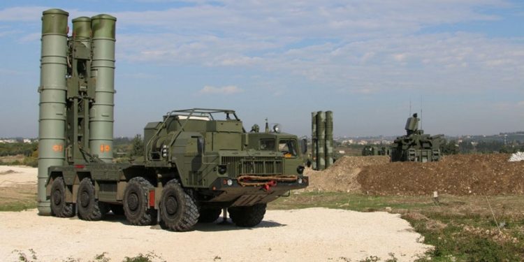 Російська ППО у Сирії із С-300 обстріляла бойові літаки Ізраїлю
