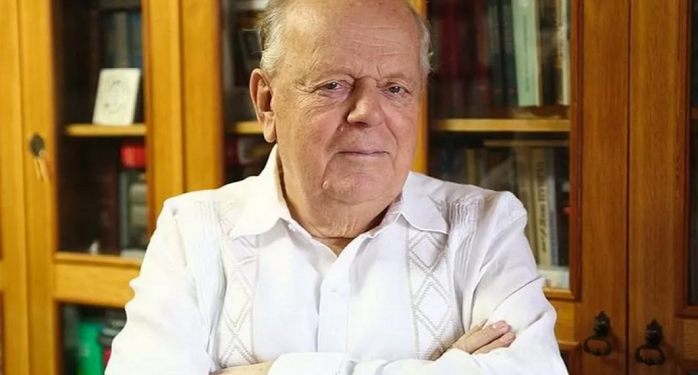 Помер перший керівник незалежної Білорусі Станіслав Шушкевич