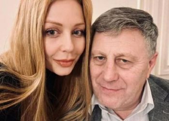 67-річний батько Тіни Кароль зі зброєю в руках пішов захищати Україну