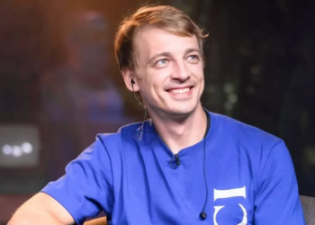 Kalush Orchestra назвали ім’я українця, який викупив їхній кубок Євробачення за $900 тисяч