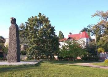 Мінкульт оприлюднив перелік пам’ятників, які можуть демонтувати в Києві