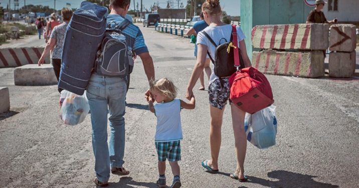 Як переселенцям оформити грошову допомогу через Дію: кілька простих кроків