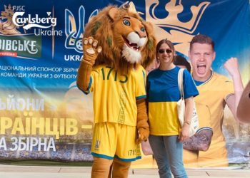 ТМ «Львівське» створила домашню атмосферу на матчах збірної України з футболу в Польщі
