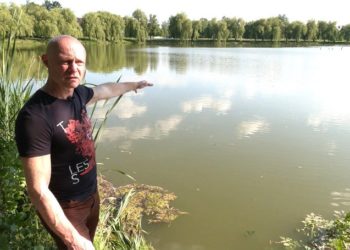 У Рівному перукар врятував рибалку, який ледь не втонув у водоймі гідропарку (відео)